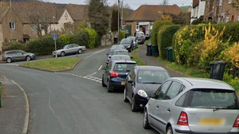 Cars lining the streets of the Moulescoomb estate