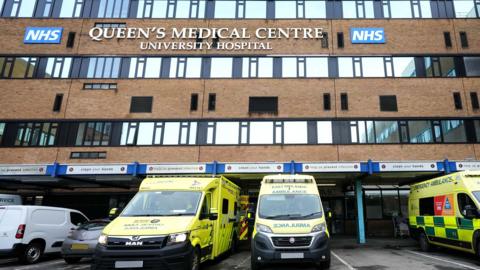 Exterior of Queen's Medical Centre in Nottingham