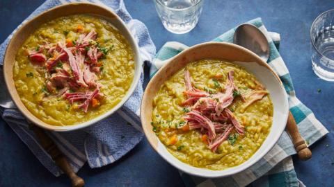 Slow cooker pea and ham soup