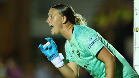 Rylee Foster playing for Wellington Phoenix last season