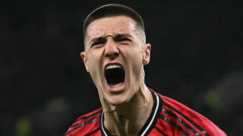 Sesko celebrates Man Utd goal