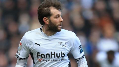 Tom Barkhuizen in action for Derby