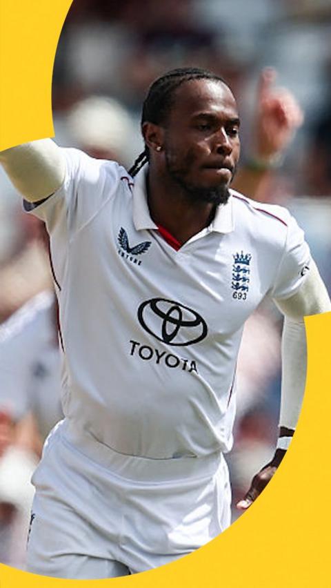 Jofra Archer celebrating a wicket with his arm in the air on day four of England v New Zealand