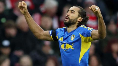 Leeds United's Dominic Calvert-Lewin celebrates scoring their first goal 