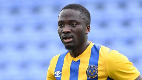 Dan Udoh playing for Shrewsbury