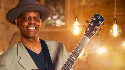 Eric Bibb