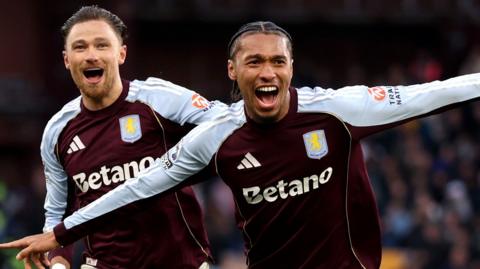 Boubacar Kamara celebrates his goal against Wolves 