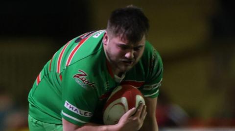 Ebbw Vale hooker Ieuan Morris