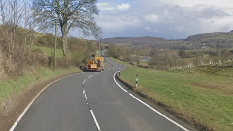 A494 Llanferres