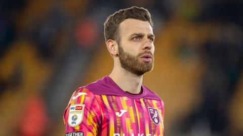 Goalkeeper Angus Gunn in action for Norwich City