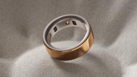 A photo showing a smart ring from the company Oura, with its sensors visible on the inside