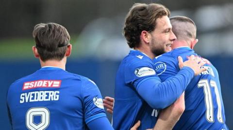 St Johnstone players celebrating