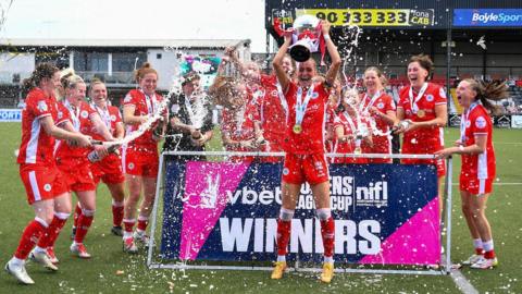 Cliftonville lift the League Cup