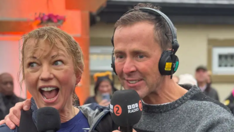 Sara Cox and Scott Mills