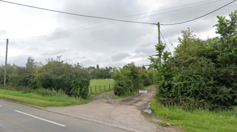 A track leading to fields off the A47