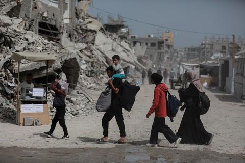 : Palestinian residents begin fleeing toward areas they believe to be safer