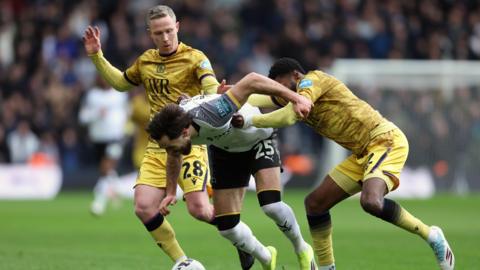 Derby's Ben Brereton Diaz tries to wriggle into space against Blackburn