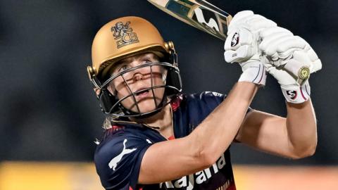 Ellyse Perry batting for Royal Challengers Bengaluru
