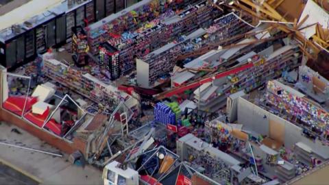 A supermarket without a roof.