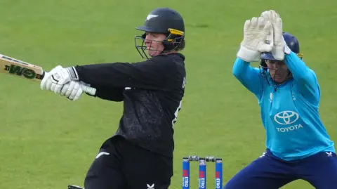 Brooke Halliday bats for New Zealand