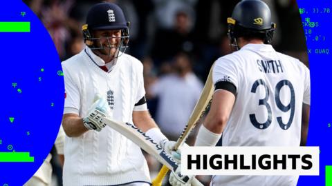 Joe Root and Jamie Smith
