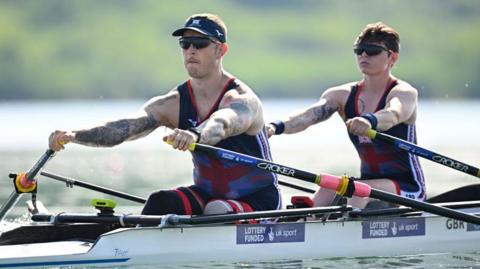 Para-rowers Gregg Stevenson and Lauren Rowles in action at the World Cup in 2023