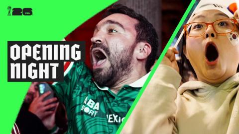 Mexico and South Korea fans