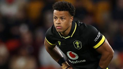 Regan Grace gets ready for the next action