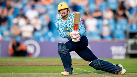 Ed Barnard batting