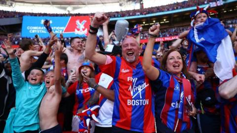 Crystal palace fans celebrate their FA Cup win