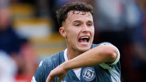 Dundee United midfielder Dylan Tait