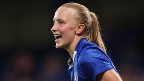 Aggie Beever-Jones playing for Chelsea