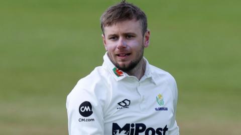 Mason Crane in Championship action for Glamorgan this summer