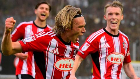 Ilmari Niskanen celebrates scoring for Exeter City