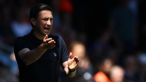 Notts County boss Stuart Maynard