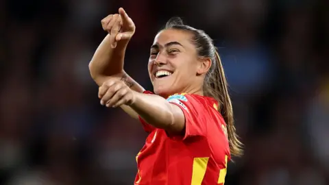 Patri celebrates putting Spain ahead against Italy