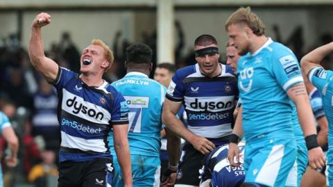 Bath celebrate their win over Sale in the Premiership semi-final