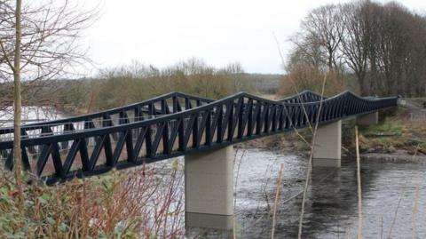 Artist impression of the new bridge