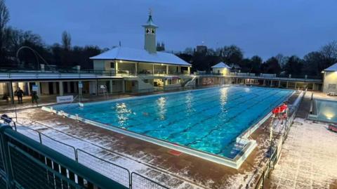 The Peterborough Lido swimming pool with a sprinkling of snow.