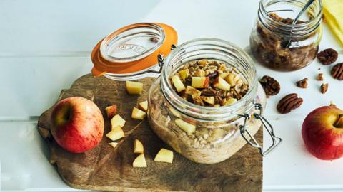 Cinnamon apple overnight oats with date butter.