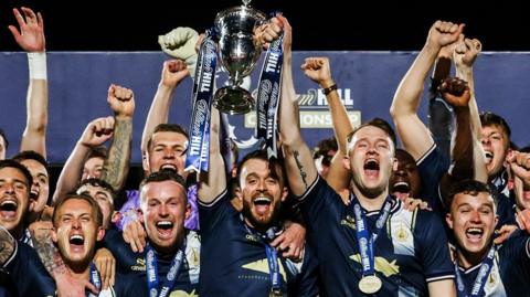 Falkirk celebrate