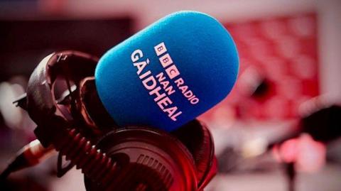 Mic BBC Radio nan Gàidheal
