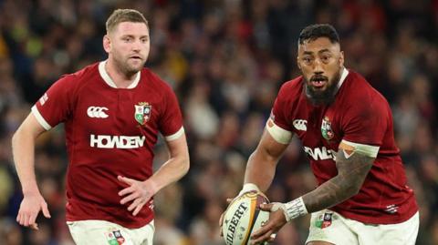 Finn Russell and Bundee Aki