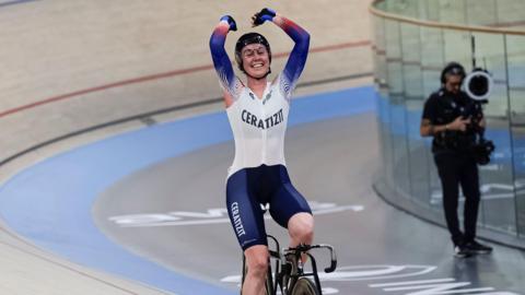 Katie Archibald celebrates