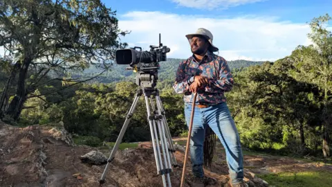 Hamza: African Birds of Prey