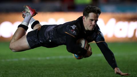 Kieran Hardy try for Ospreys