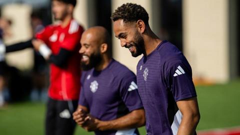 New signings Matheus Cunha and Bryan Mbuemo at Manchester United's training session in Chicago