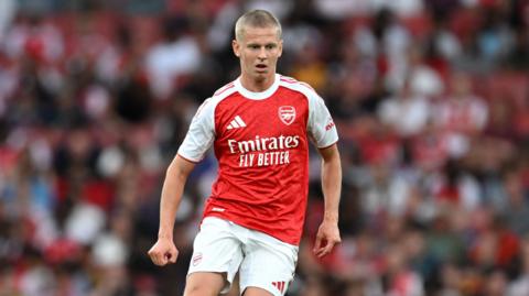  Oleksandr Zinchenko playing for Arsenal 