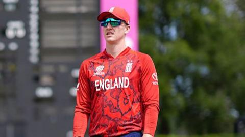 Harry Brook of England