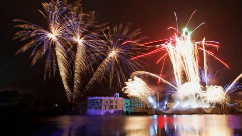 The image shows Guy Fawkes Night at Leeds Castle.
